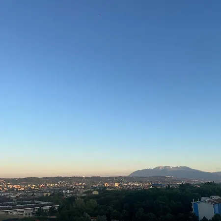 Frühstückspension Lary